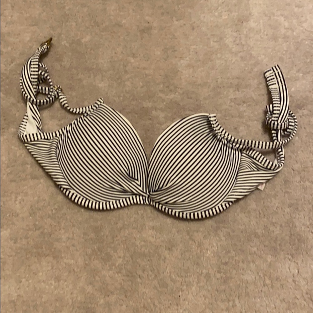 Bikini top